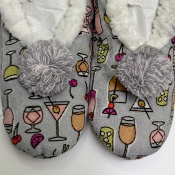 Kensie Slipper Sock with Pom Pom - Picture 7 of 7